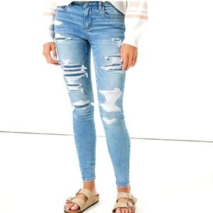 AEO High Rise Distressed jeggings sz 18